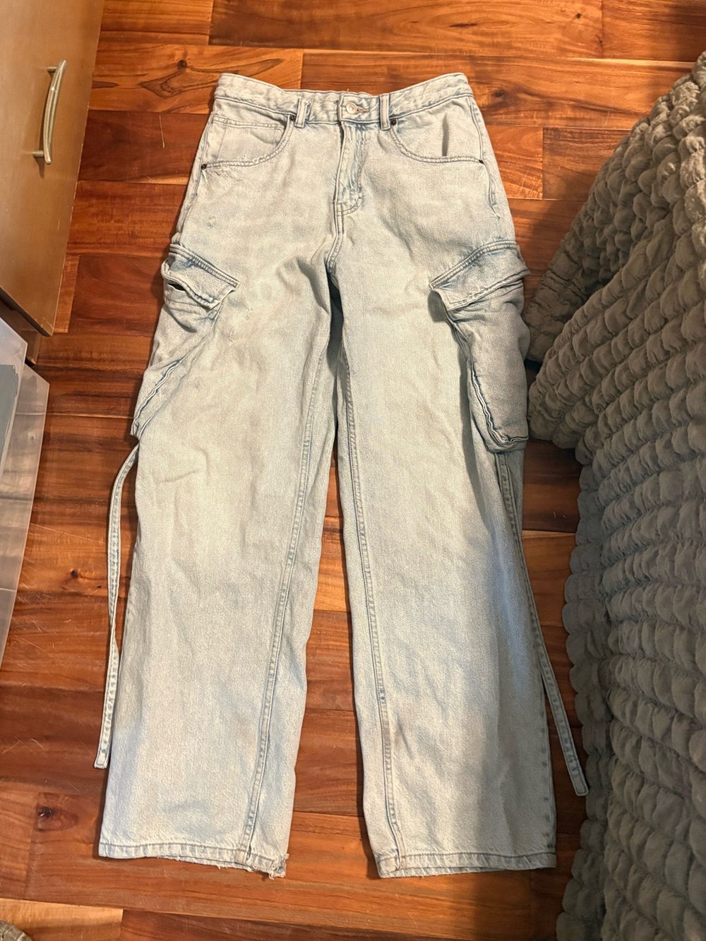 Zara Cargo Jeans Wide Leg Light Wash Denim Strappy Y2K Size 29 (0698)